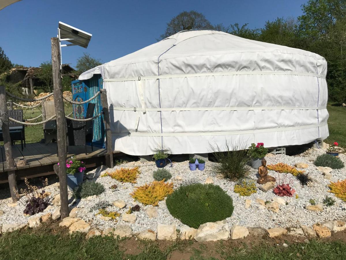 Hotel French Fields Luxury Glamping Original Mongolian Yurt Le-Vieux-Cerier Exterior foto