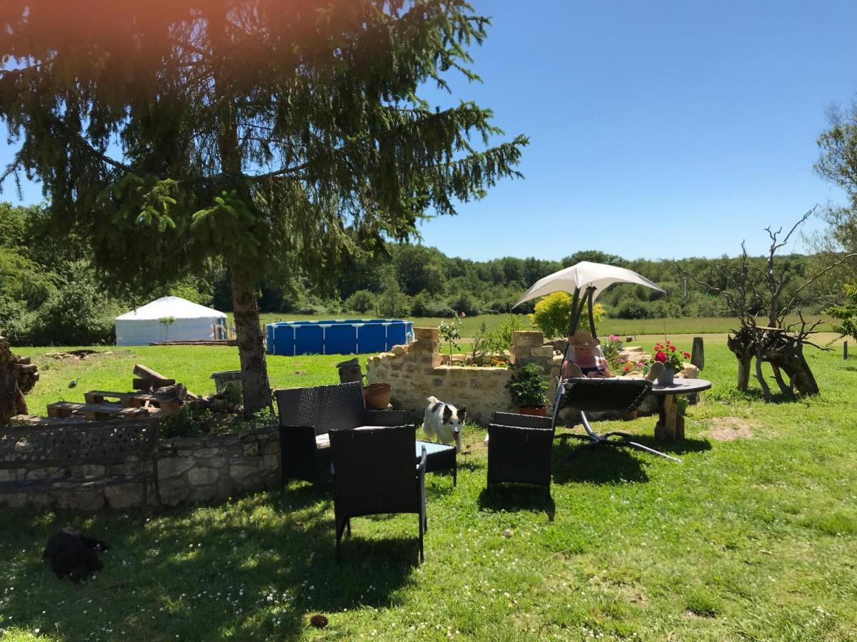 Hotel French Fields Luxury Glamping Original Mongolian Yurt Le-Vieux-Cerier Exterior foto